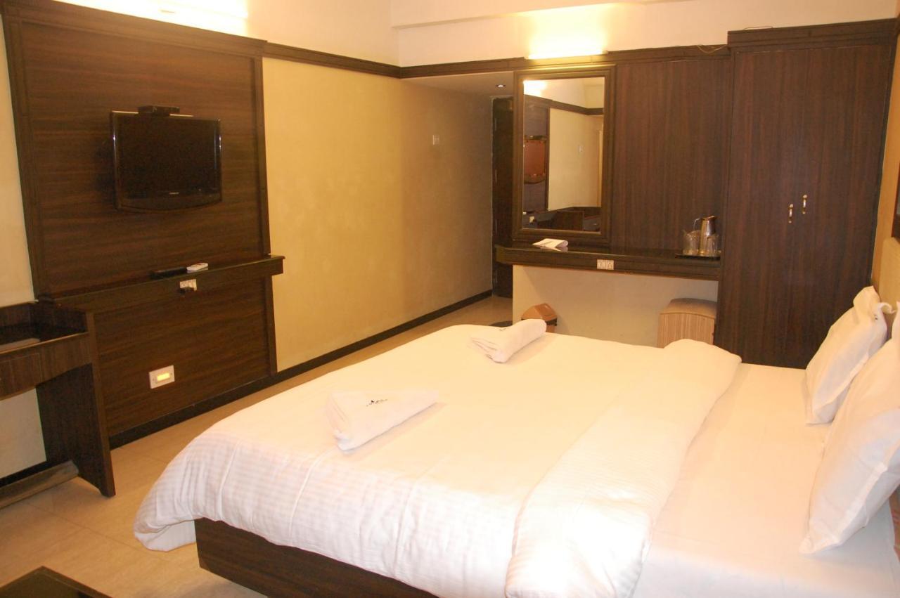 Hotel Blue Star 코임바토르 외부 사진